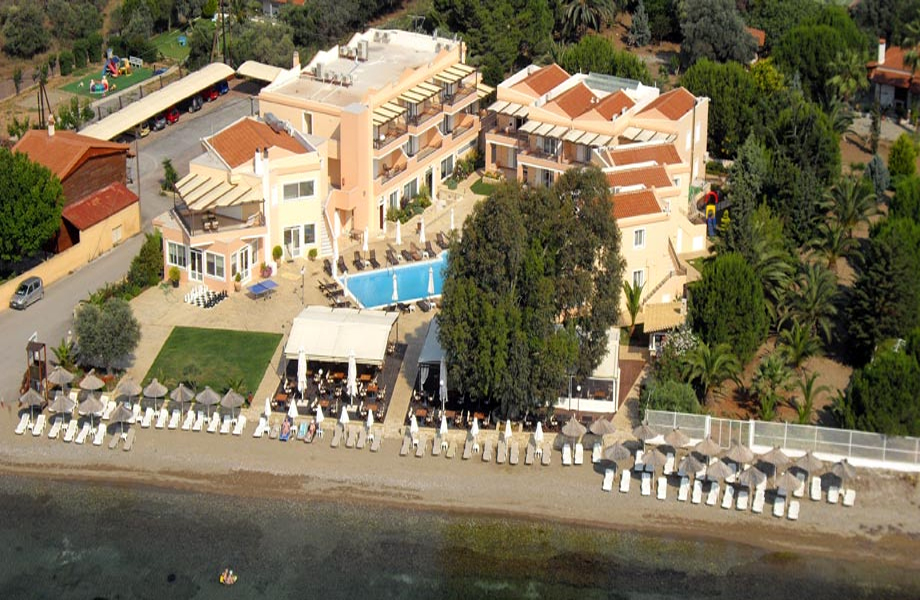 Το Avantis Suites Hotel  στην Ερέτρια